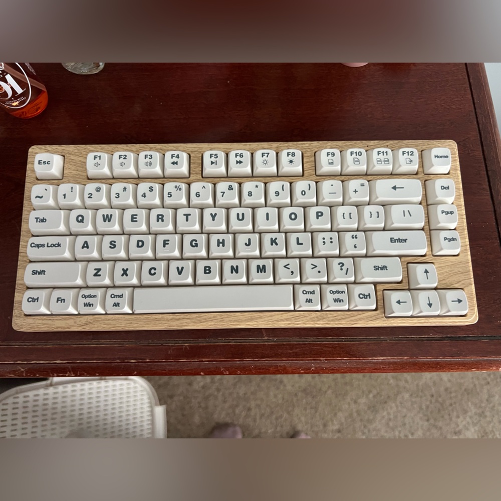 Wireless keyboard